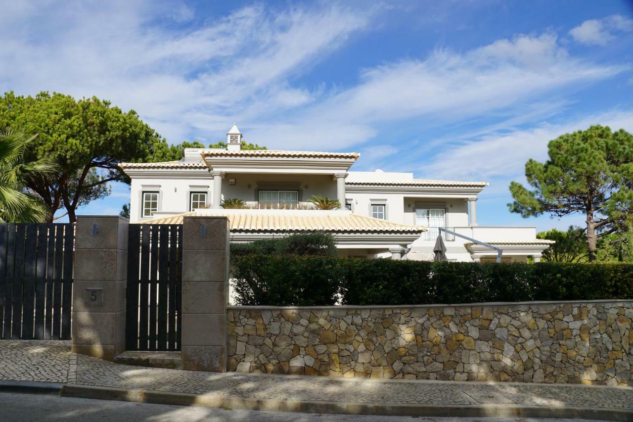 Charming Exceptional Golf Villa In Algarve Faro Exterior photo